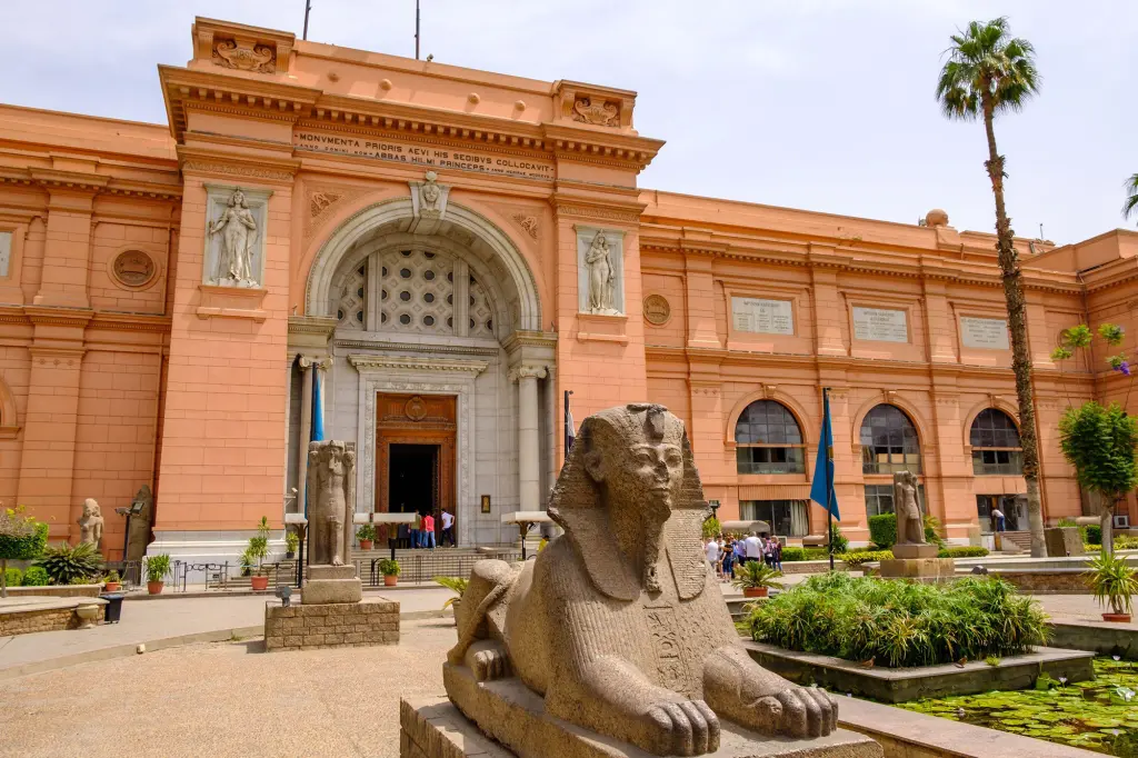 Egyptian museum & old Cairo Religion area & Khan El Khalili Market