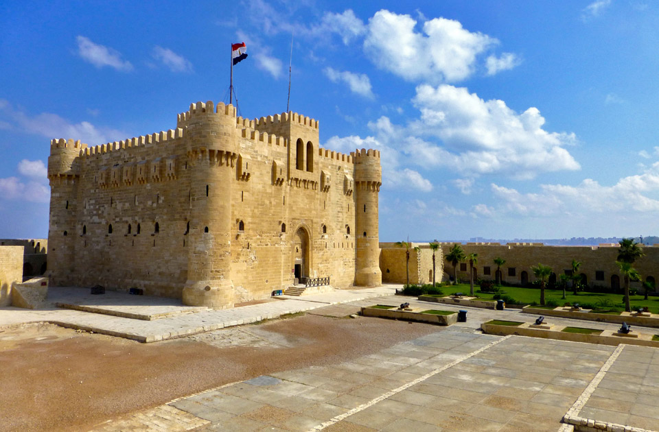 Internal day tours in Alexandria