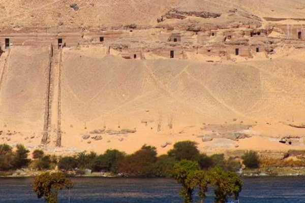 DAY TOUR TO ASWAN BOTANICAL GARDEN, THE TOMBS OF THE NOBLES