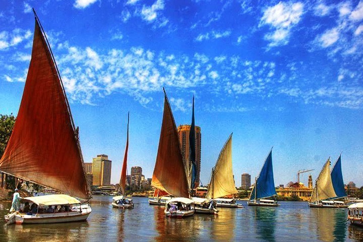 Nile tour by felucca at sunset with your guide &sound and light show